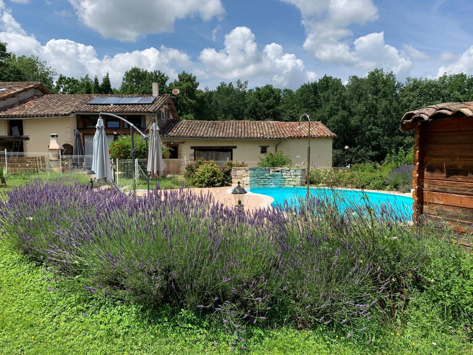 Gite Bois Et Senteurs Lafrancaise Bagian luar foto